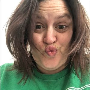 Meet your Posher, Carrie